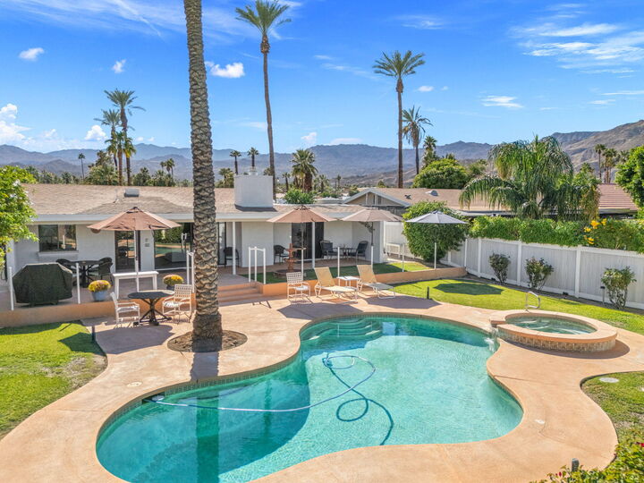 73330 Royal Palm Drive  Palm Desert CA 92260 photo