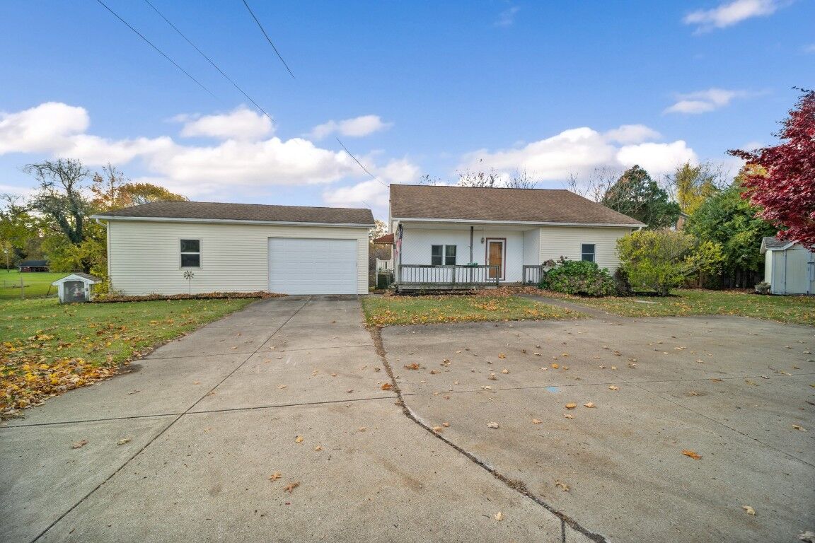 Property Photo:  7743 Maple Street  PA 16415 