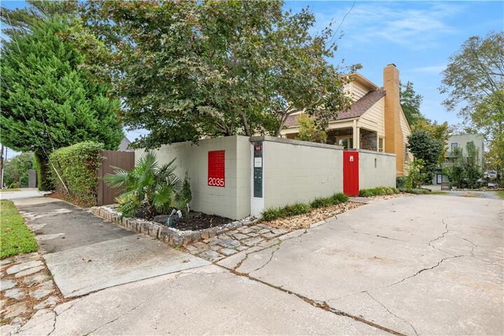 Property Photo:  2035 Manchester Street NE  GA 30324 