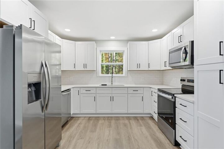 Property Photo:  6219 Holly Ann Street SE  GA 30102 