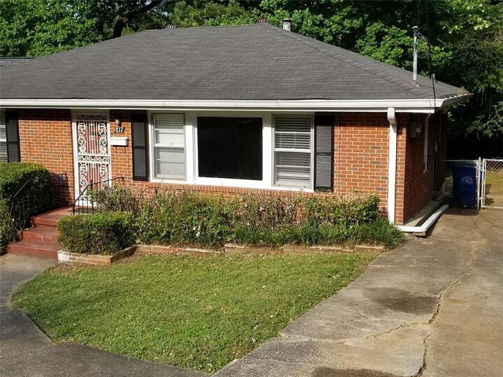Property Photo: 817 Gertrude NW GA 30318