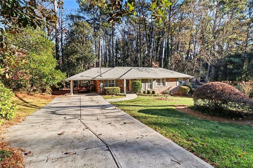 Property Photo: 1777 Rosalind Drive NE GA 30329
