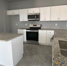 Property Photo: 517 Lazy Oak Lane TX 78121