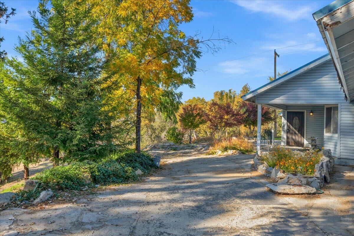 Property Photo: 38206 Peterson Road CA 93602