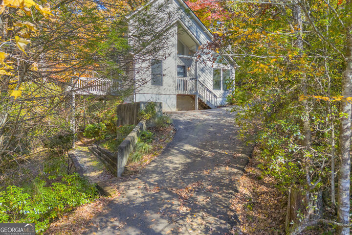 Property Photo:  222 Blue Ridge Drive  GA 30571 