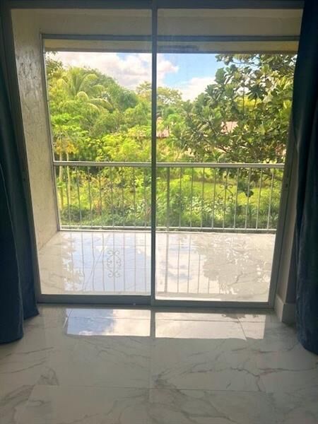 Property Photo: 10290 NW 36th St 7 FL 33065