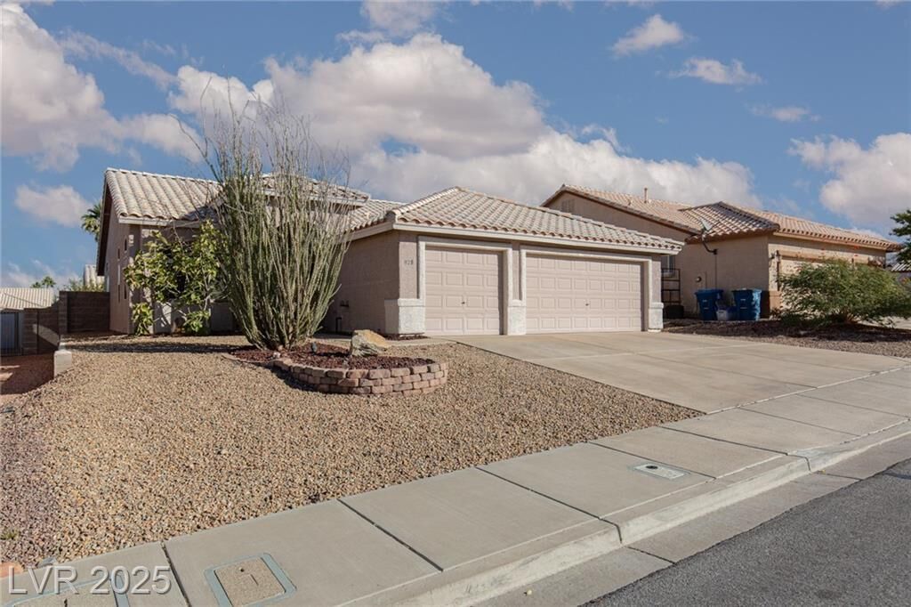 Property Photo: 928 Strider Drive NV 89015