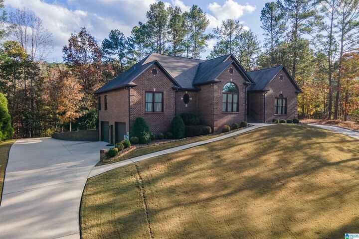 Property Photo: 131 Creekwater Street AL 35080