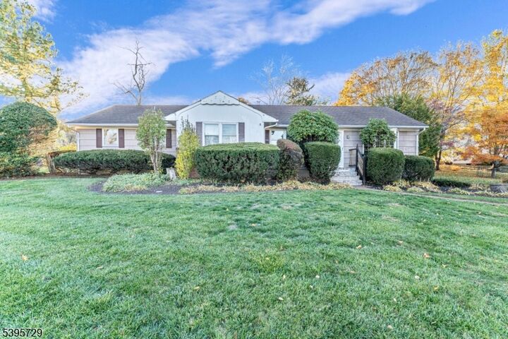 12 Forest Hill Dr  Readington Twp. NJ 08822 photo