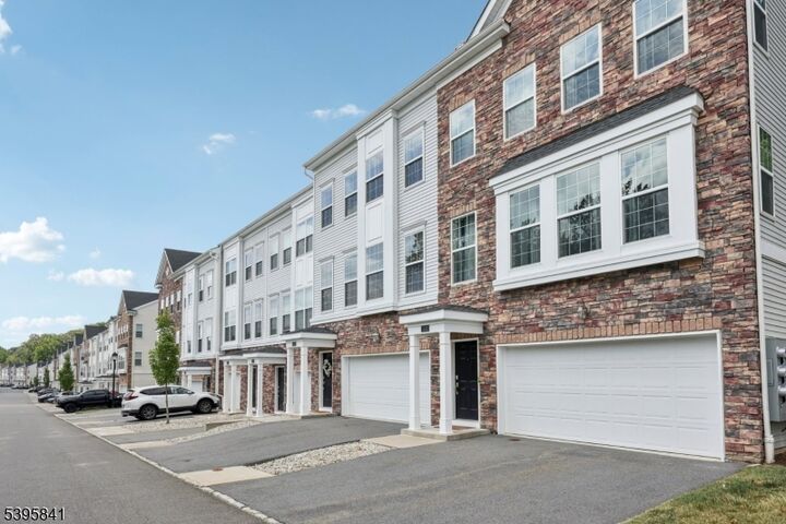 Property Photo: 1310 Parkview Ln NJ 07866