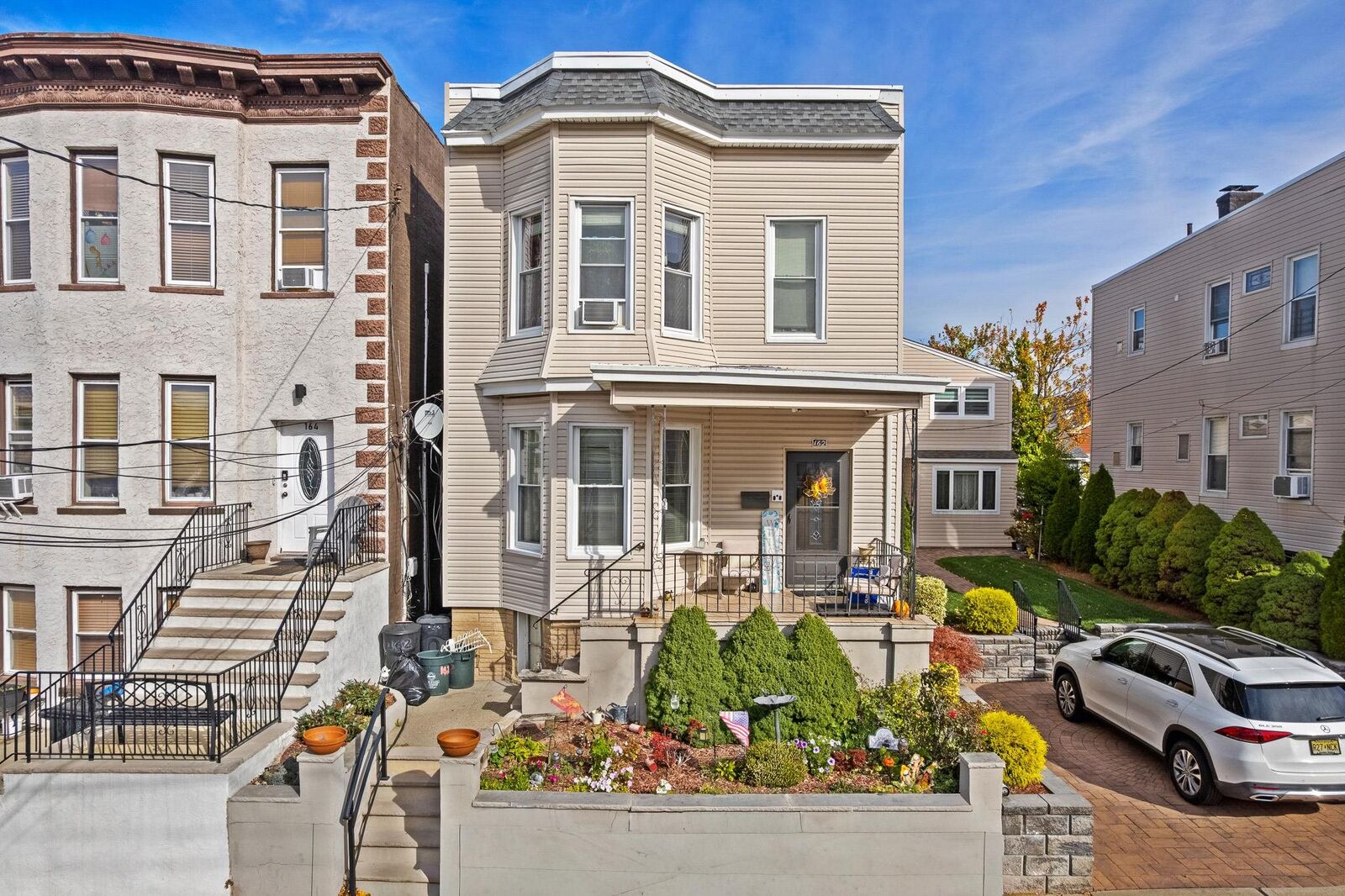 Property Photo:  162 Huber St  NJ 08094-4222 