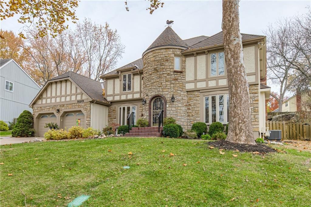 Property Photo:  8019 W 113th Street  KS 66210 