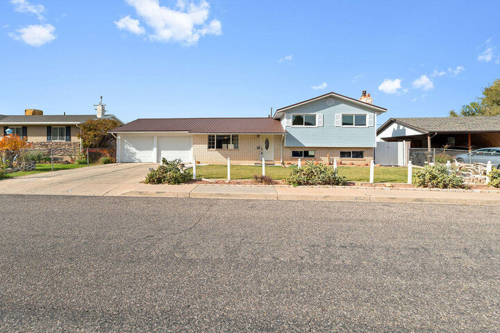 642 S Sunset Dr  Cedar City UT 84720 photo