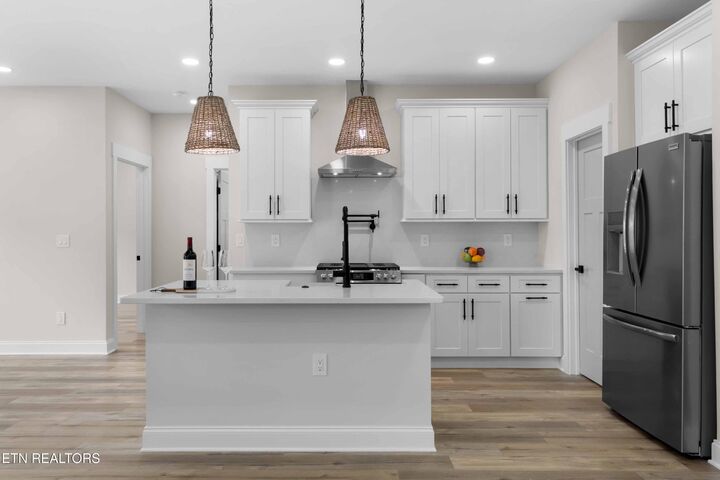 Property Photo:  305 Sugar Maple Tr  TN 37771 