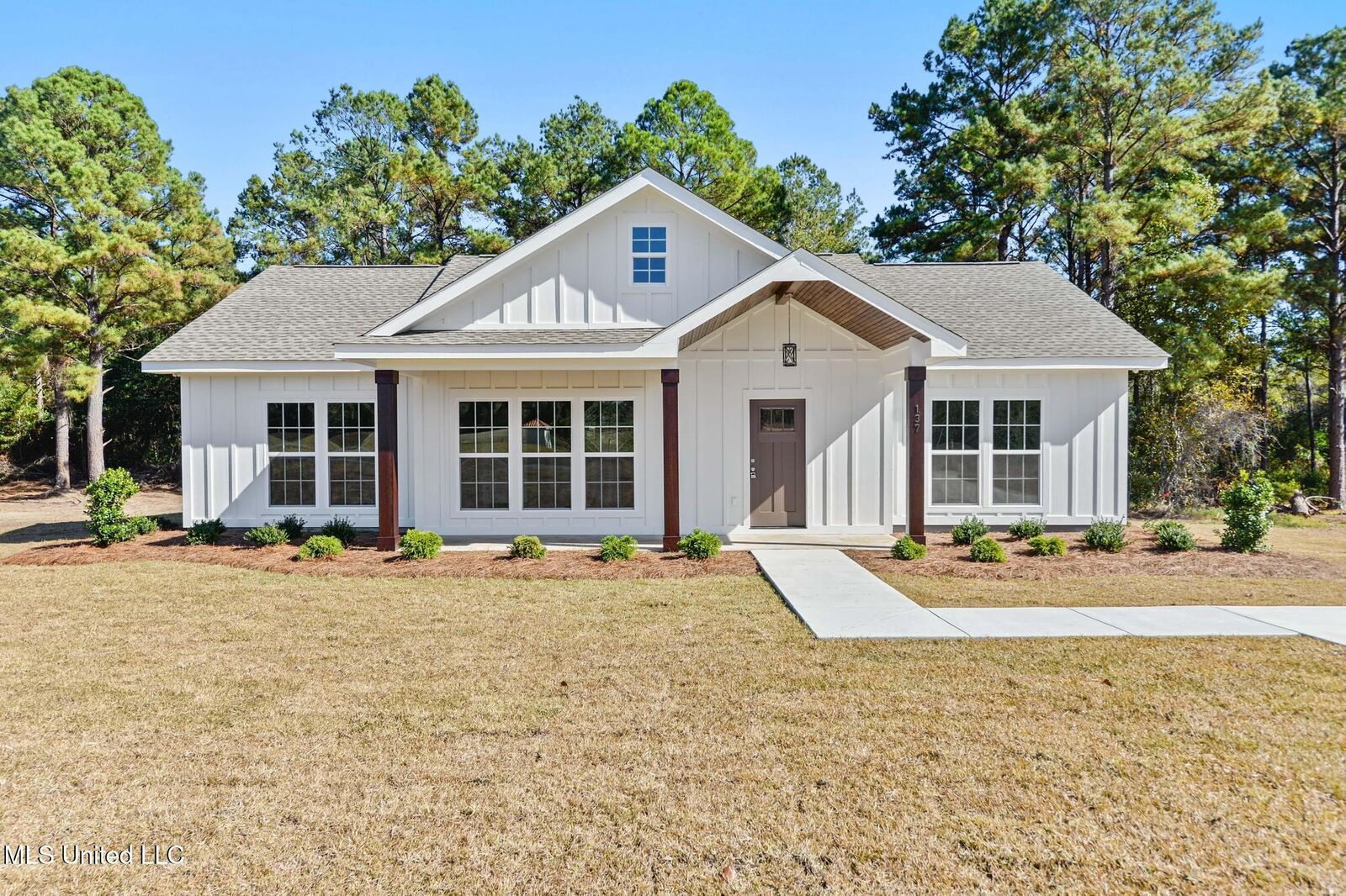 Property Photo:  137 Southern Hills Drive  MS 39452 
