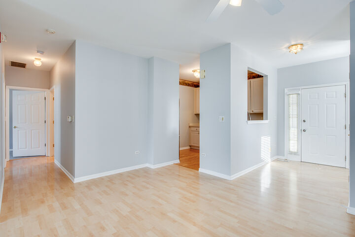 Property Photo: 805 Genesee Drive 805 IL 60563