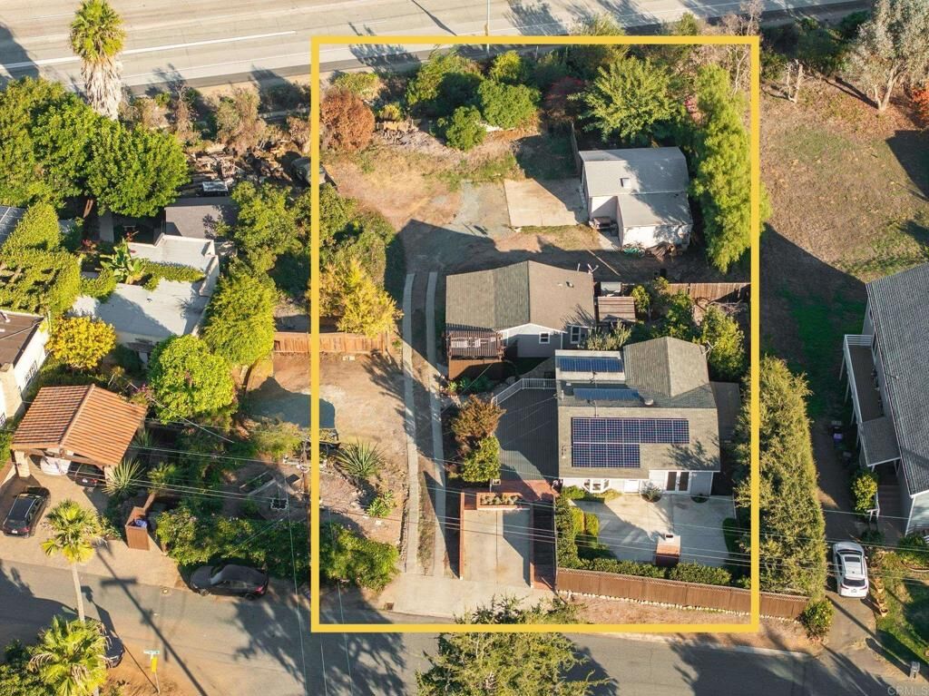 Property Photo:  697 Ocean View Avenue  CA 92024 