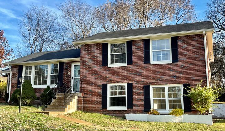 2612 Brownwood Dr  Nashville TN 37214 photo