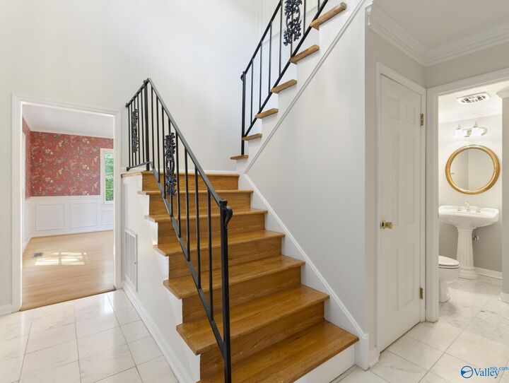 Property Photo: 3306 Mulberry Lane SW AL 35801