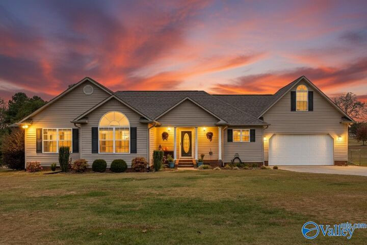 Property Photo:  4345 Walnut Street  AL 35950 