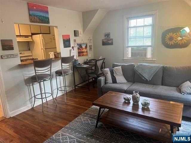 Property Photo:  42 7th Avenue 2  NJ 07675 