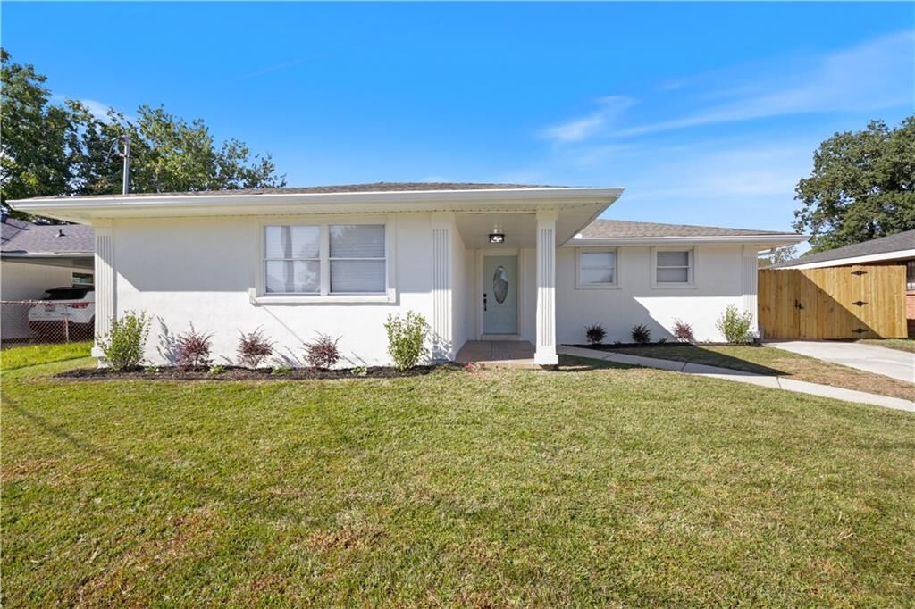 Property Photo: 4718 Hauck Drive LA 70127