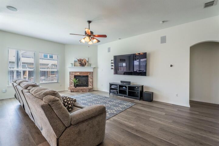 Property Photo: 1404 Kittyhawk Drive TX 75068