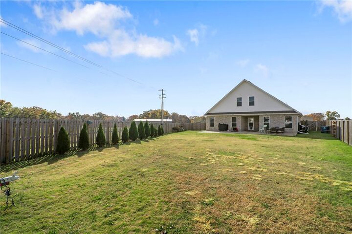 Property Photo:  102 Manfield Avenue  AR 72751 