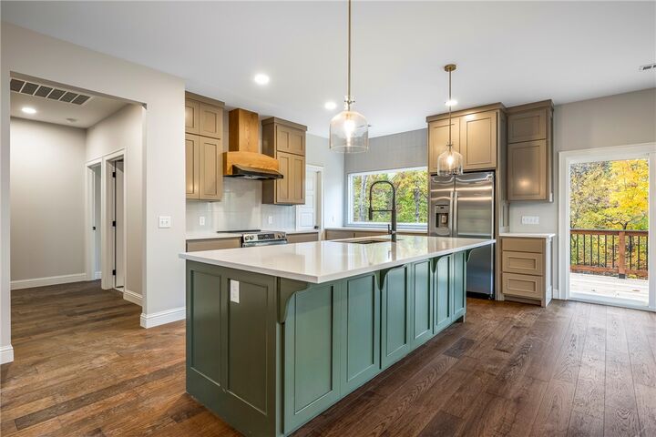 Property Photo:  11 Castlebay Lane  AR 72715 