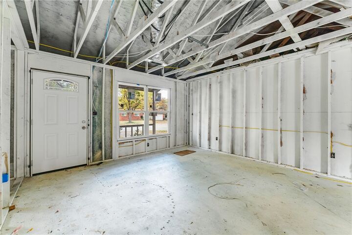 Property Photo: 357 W Nightingale Circle AR 72704