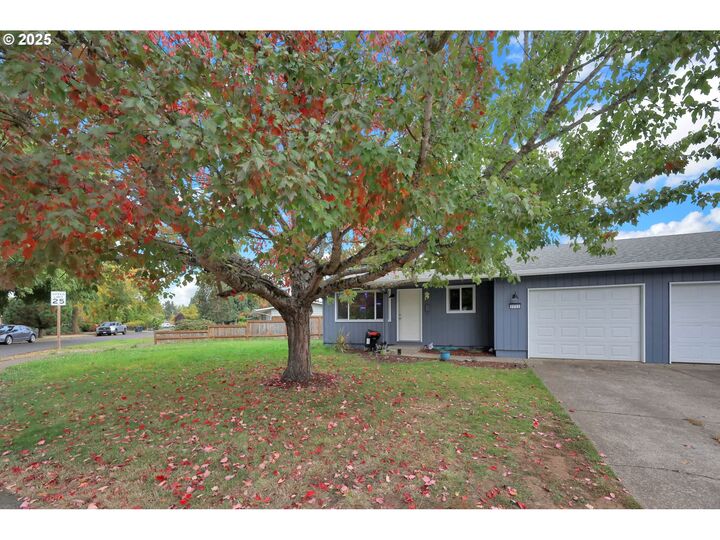 Property Photo:  2253 Shadylane Dr  OR 97477 