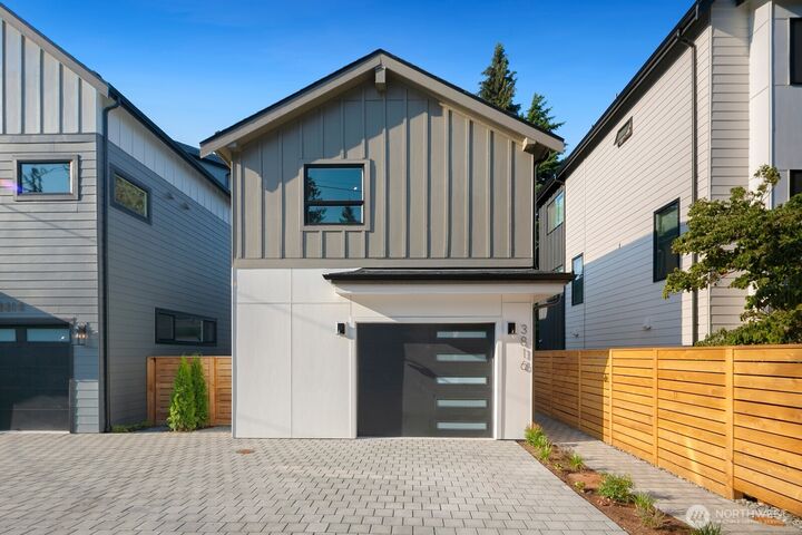 Property Photo: 3816 NE 89th Street WA 98115