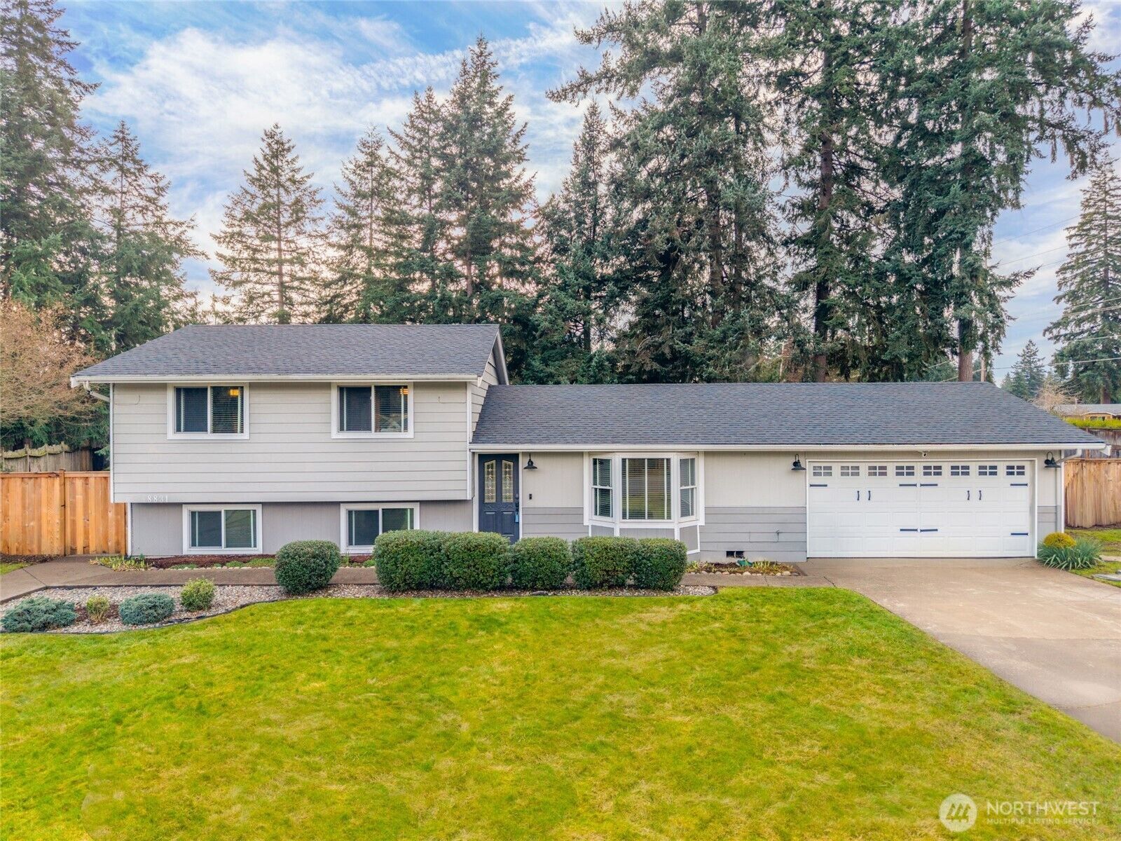 Property Photo: 8831 Daffodil Lane SE WA 98513