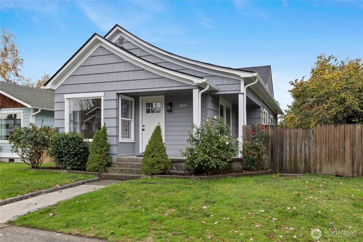 3824 S L  Tacoma WA 98418 photo