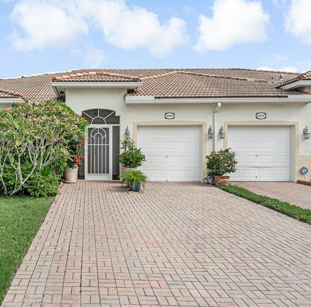 Property Photo:  9889 Galleon Drive  FL 33411 
