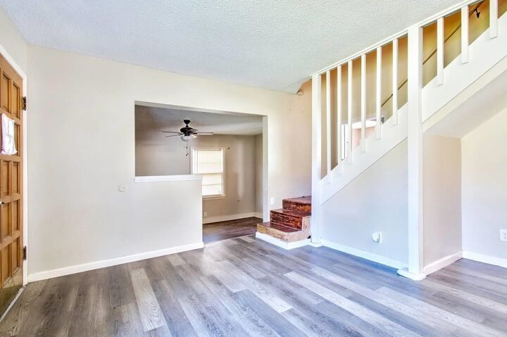 Property Photo:  2624 S El Rancho St  KS 67216 