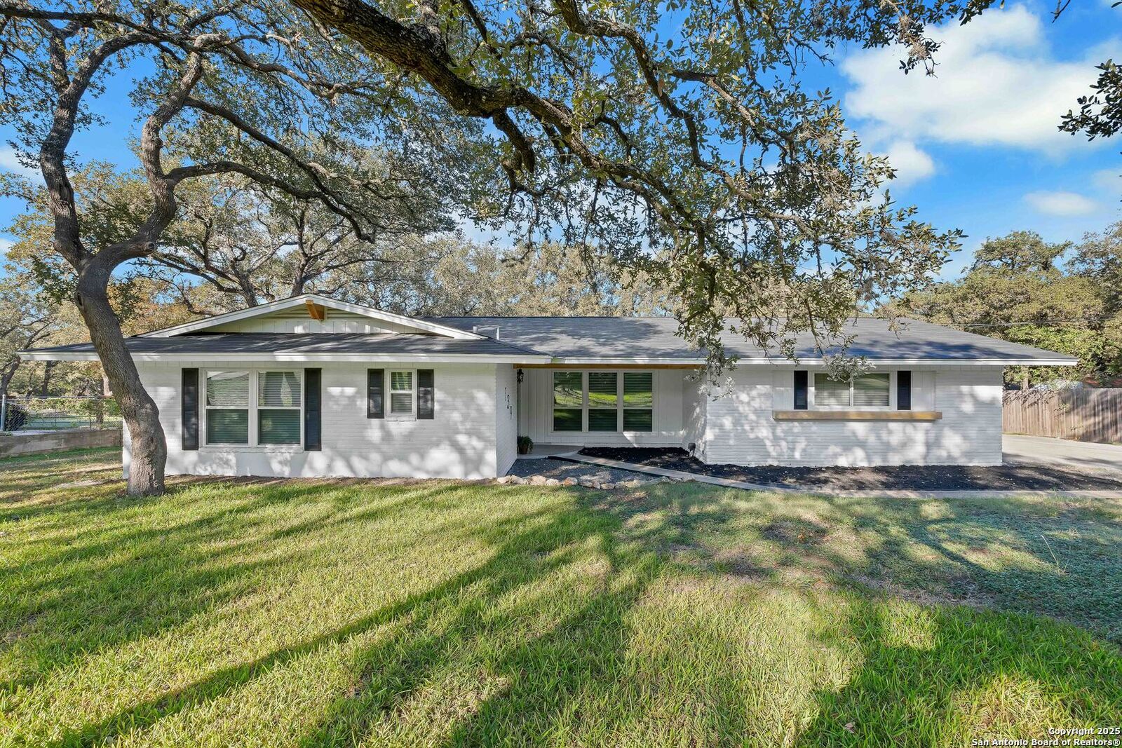 Property Photo:  139 Canyon Oaks  TX 78232 