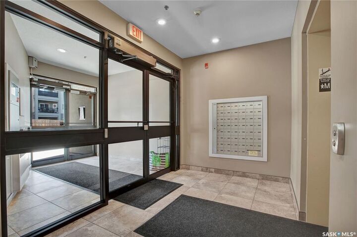 Property Photo: 110 Hampton Circle 119 SK S7R 0C5