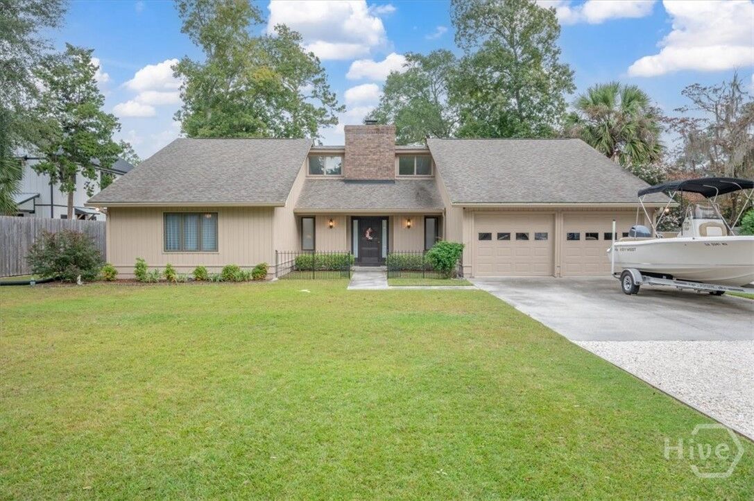 Property Photo: 1587 Belle Island Road GA 31324