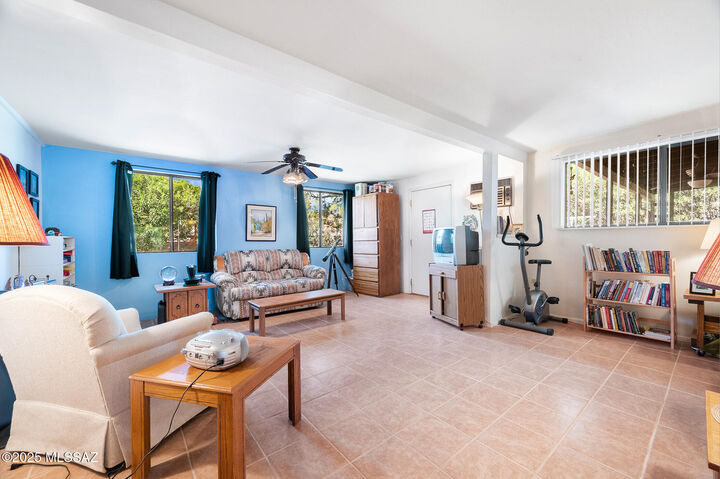 Property Photo:  936 S La Huerta  AZ 85614 