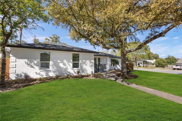 Property Photo:  12814 Poquoson Drive  TX 78727 