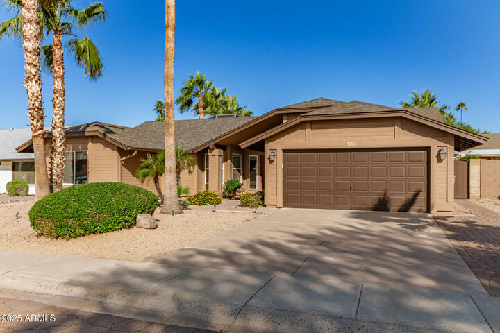 10868 E Becker Lane  Scottsdale AZ 85259 photo