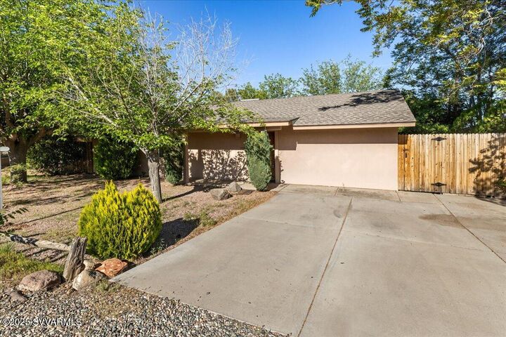 Property Photo:  1059 S 4th Street  AZ 86326 