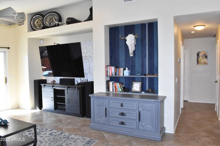 Property Photo:  629 E Redondo Drive  AZ 85296 