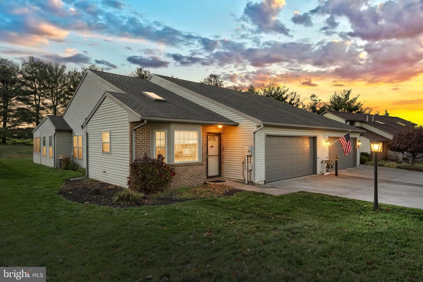 Property Photo:  1110 Roosevelt Court  PA 17331 