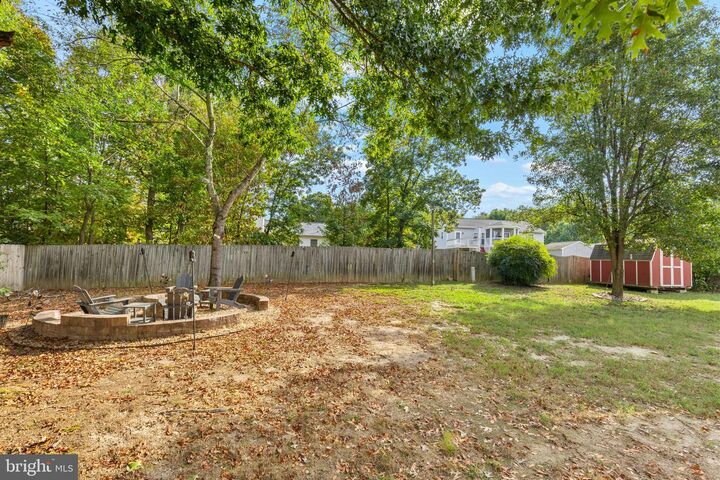 Property Photo: 8711 Forest Glen Circle VA 22407