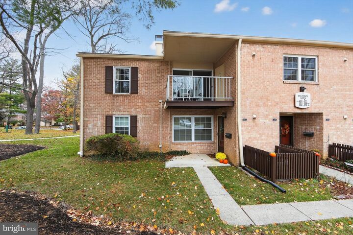 Property Photo:  363 Old Forge Crossing 363  PA 19333 