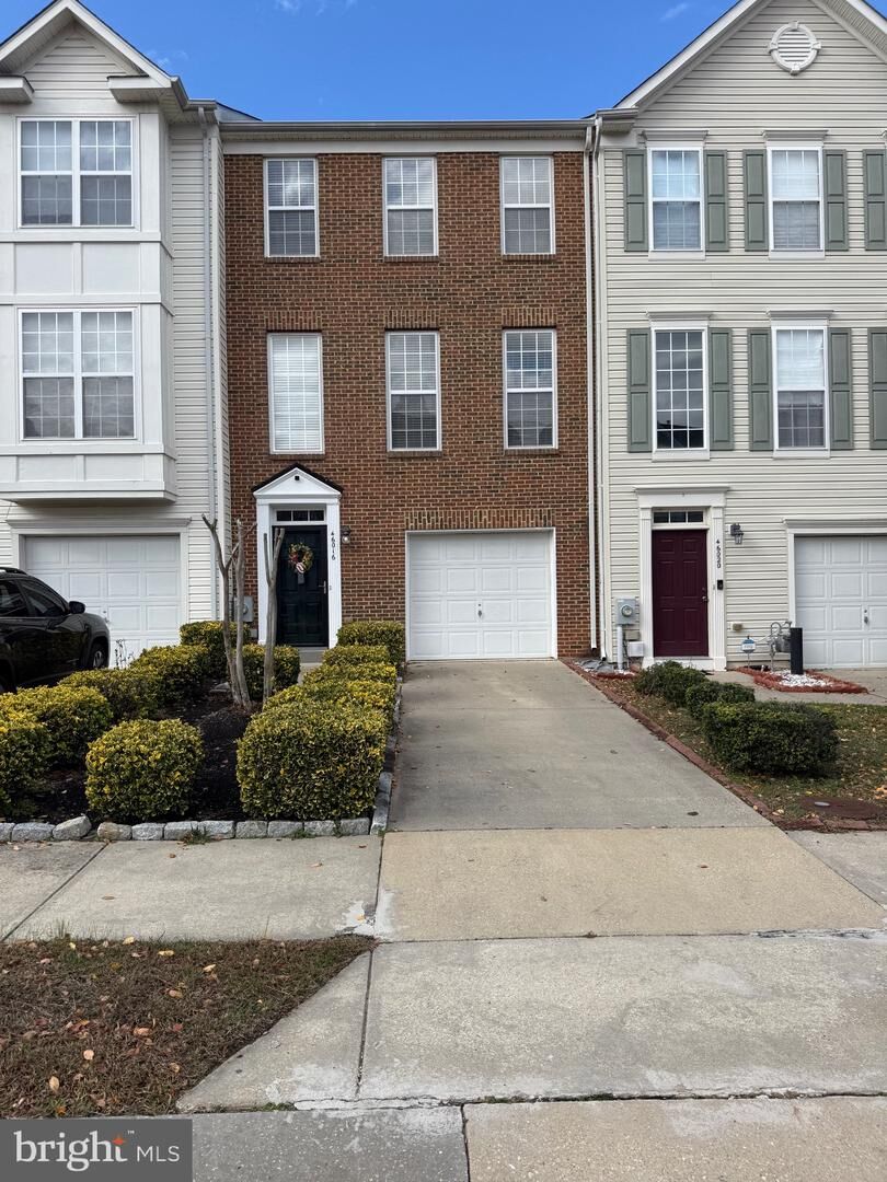 Property Photo: 46016 Gooseneck Drive MD 20653