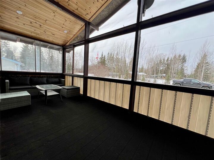 Property Photo:  9 Tepe Bay  MB R0E 1A0 