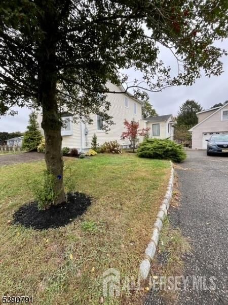 Property Photo: 5 Wyckoffs Mills Applegarth Road NJ 08831